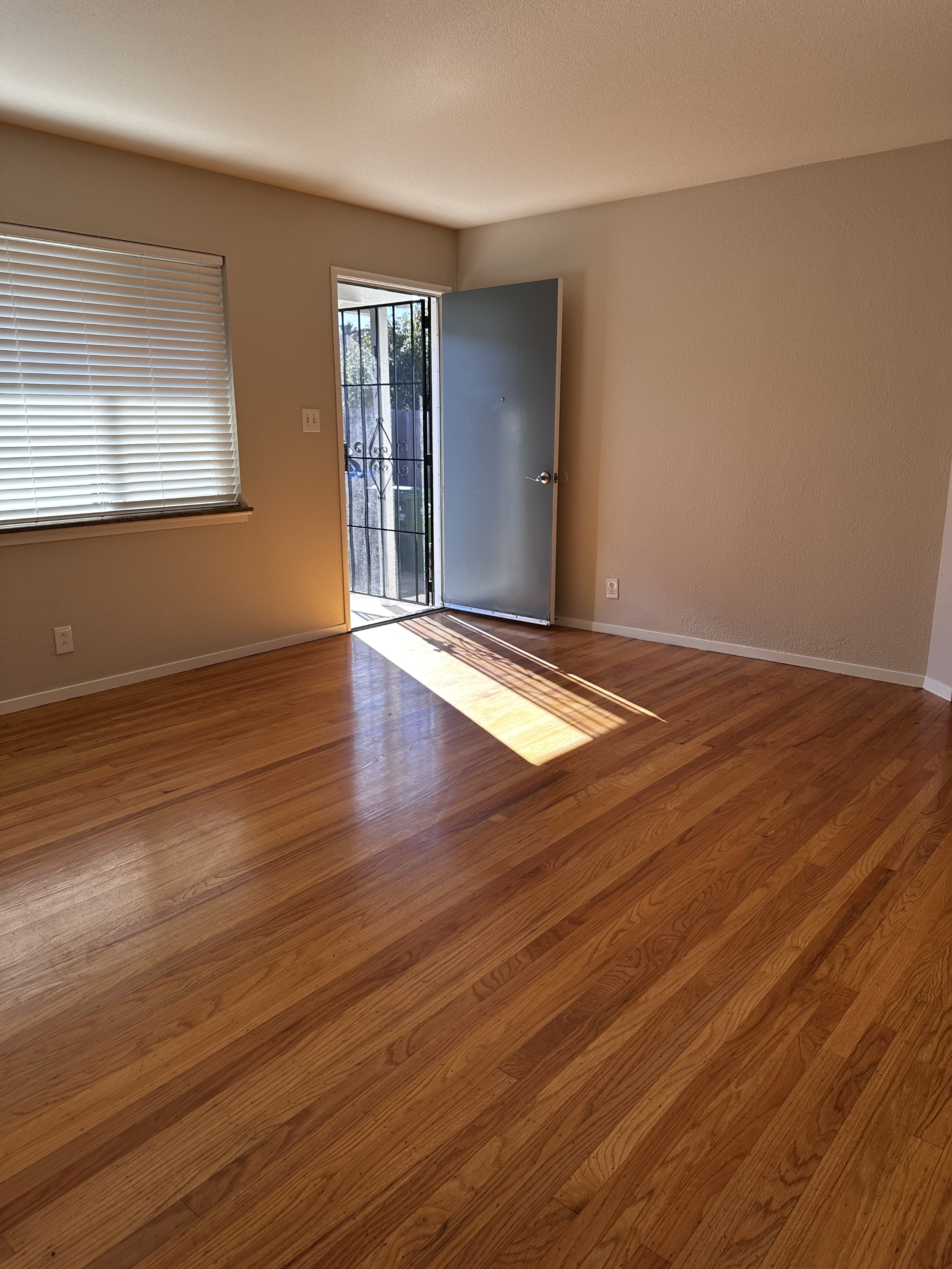 107 Eastwood Court - 2